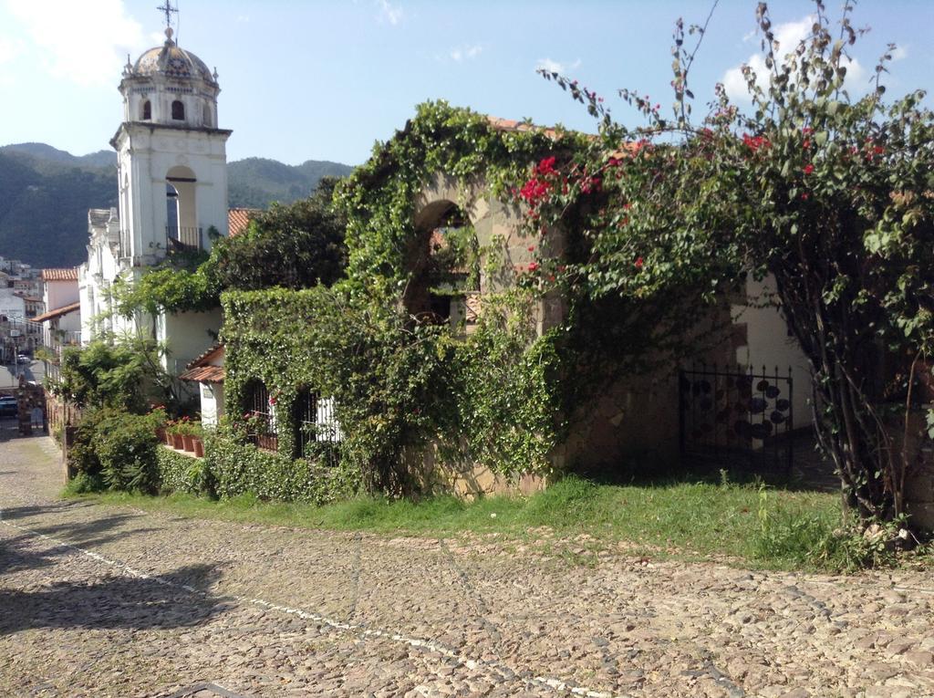 Posada De La Mision, Hotel Museo Y Jardin Taxco de Alarcon Ngoại thất bức ảnh